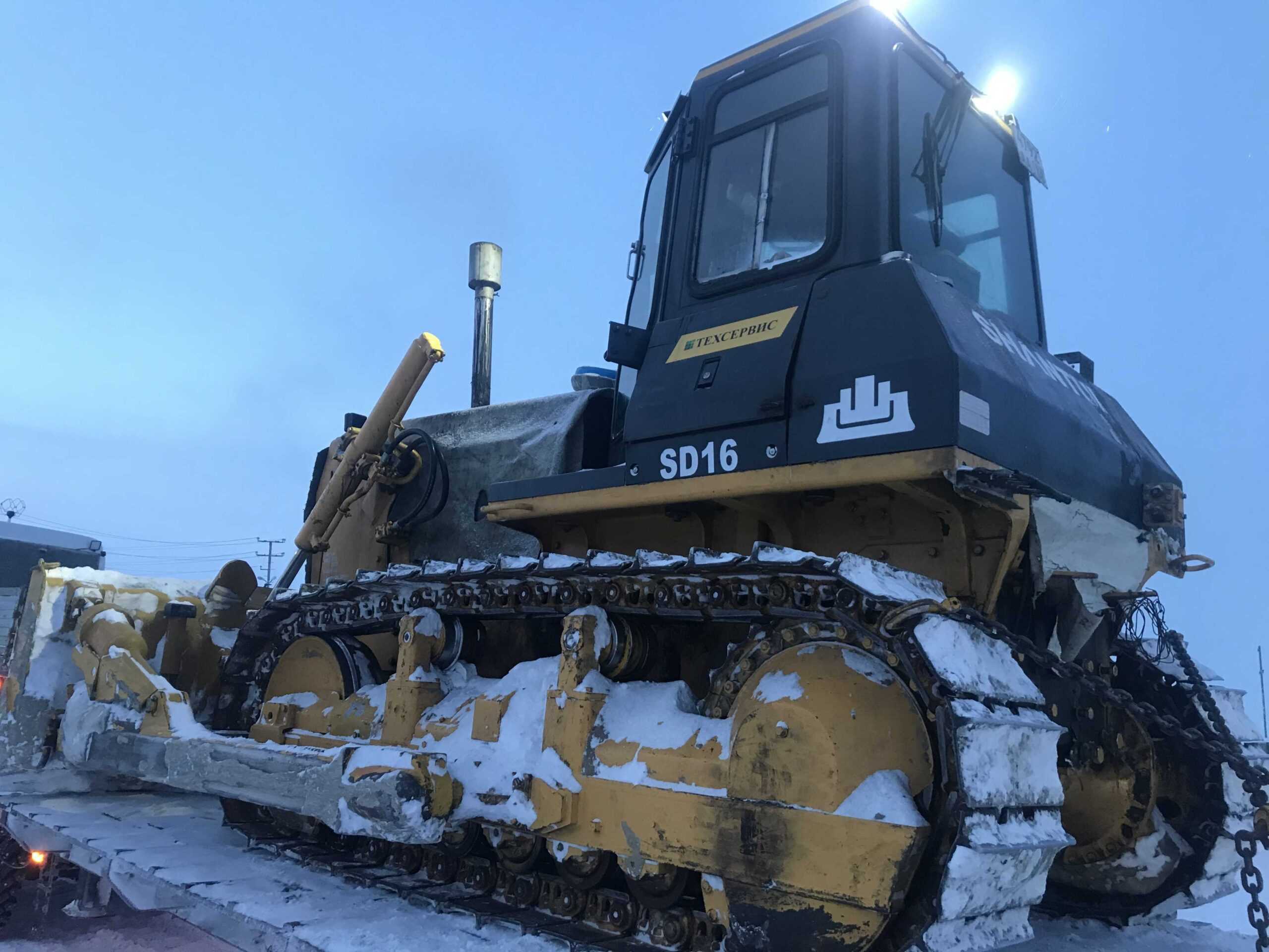 Беспилотный бульдозер для уборки снега и мин разработали в Челябинске